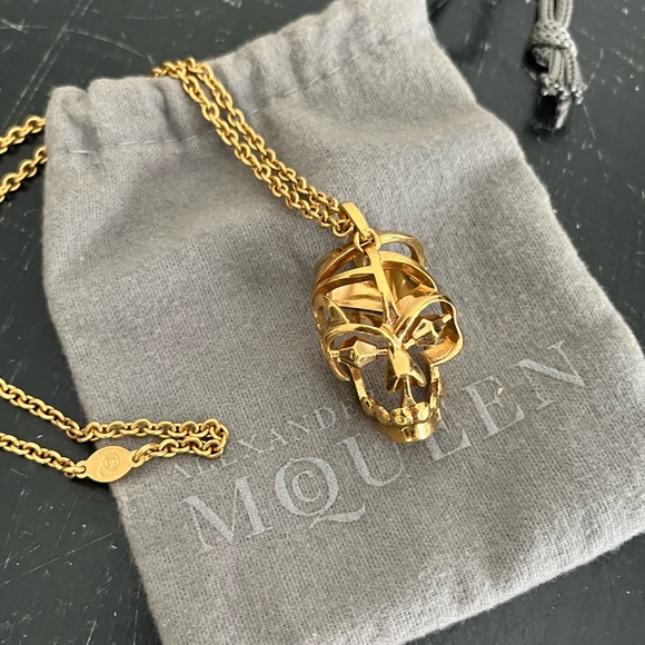Alexander McQueen Skull Necklace - Picture 6 of 17